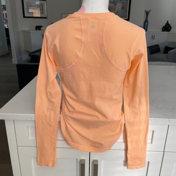 Athleta Momentum Seamless Lg Sleeve Crew Neck Nylon Top Tangerine Peach Sz M NWT - Picture 8 of 15